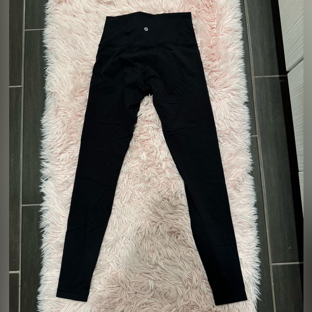 Lululemon black high rise leggings